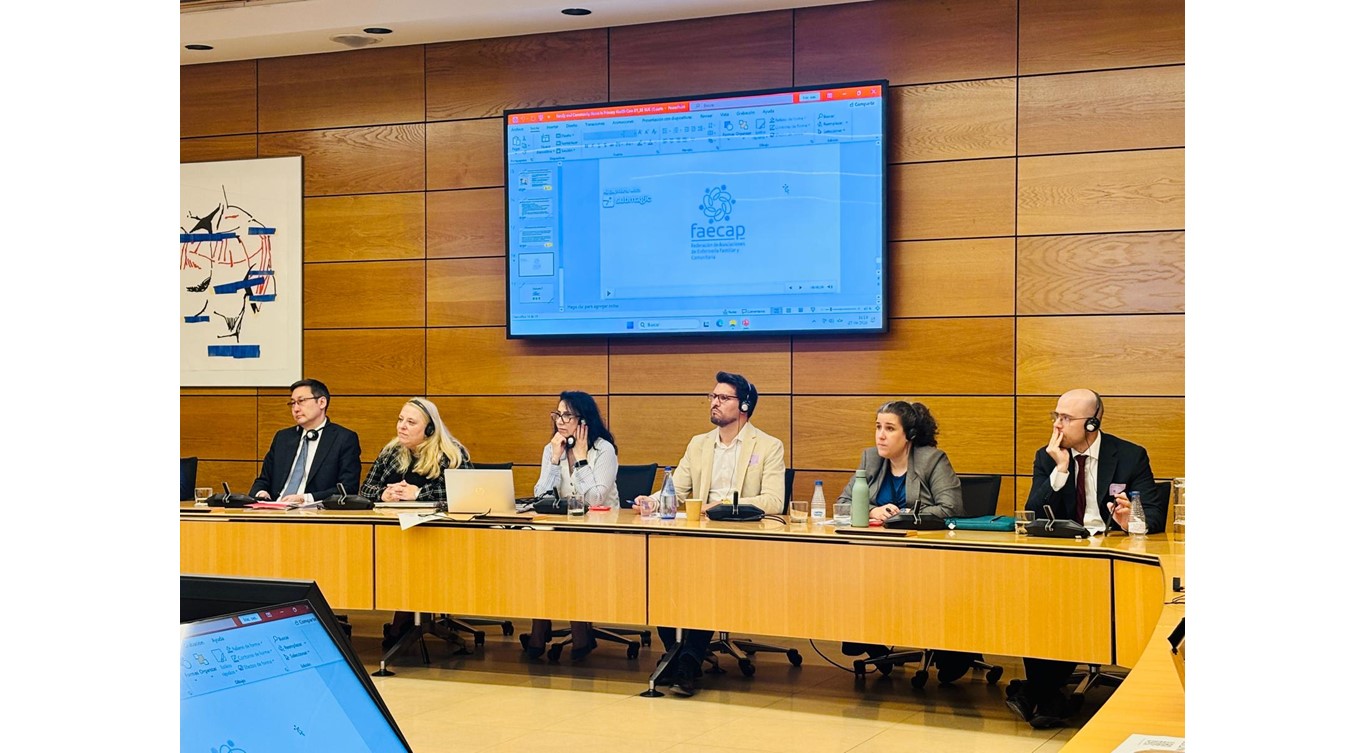 La OMS Europa selecciona a FAECAP para mostrar el papel de las enfermeras familiares y comunitarias a una delegación internacional de Kazajistán.