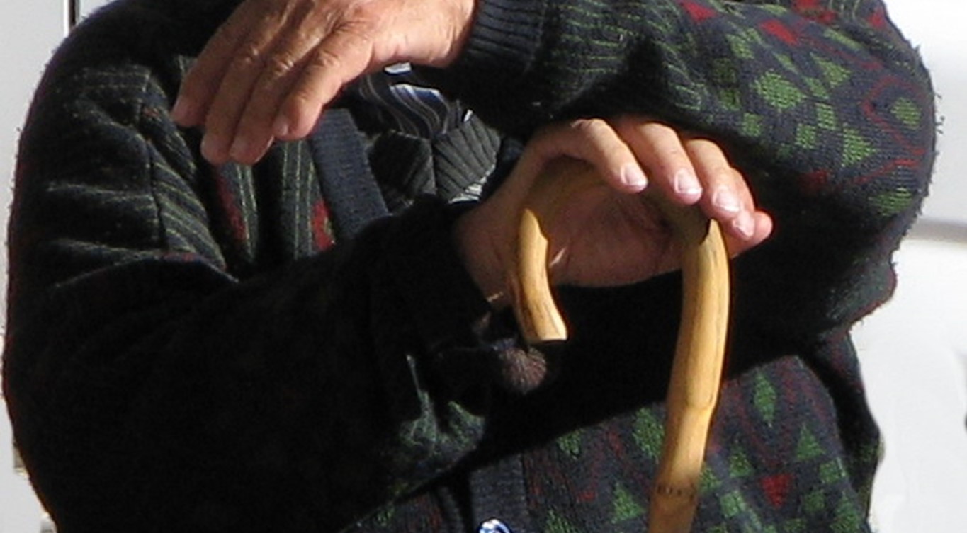 Un tercio de los pacientes crónicos mayores de 65 años vive solo